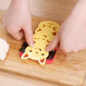 Moule de boule de riz pour enfants forme de dessin animé