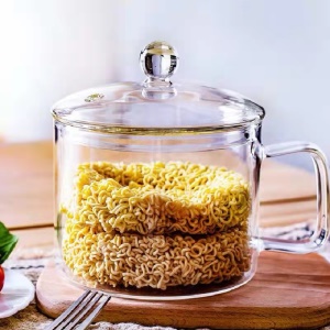 Casserole à soupe en verre resistant aux hautes températures