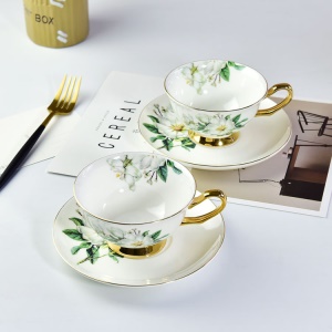 Tasse à café en porcelaine style européen