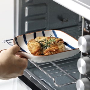 Plat de cuisson forme carrée avec poignée en céramique 22 * 15,5 * 3cm