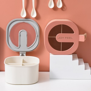 Boîte de vinaigrette en plastique avec  quatre compartiments et avec couvercle