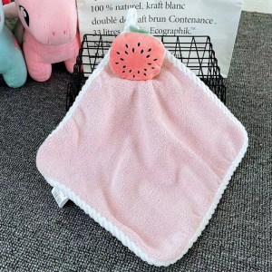 Serviette  en velours de corail 30* 30cm