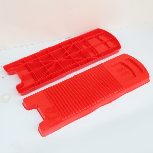 Planche à laver en plastique rouge 57 * 19,5 * 3cm