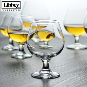 Verres à vin de style européen transparents