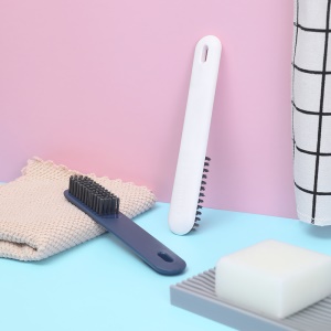 Brosse à chaussures à poils souples manche long en PP