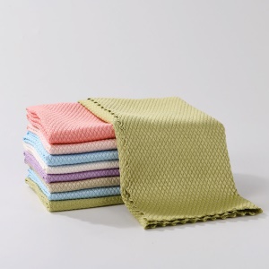 Chiffon de nettoyage absorbant l'eau et résistant à l'huile et à la décontamination