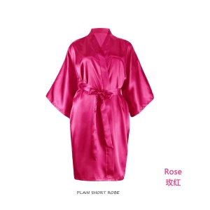 Robe de nuit sexy et courte  en soie