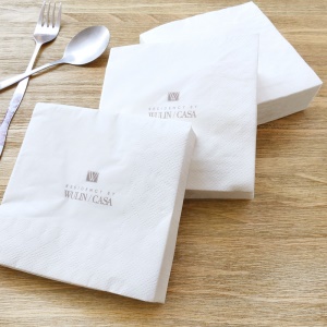 Serviette jetable mouchoir de table