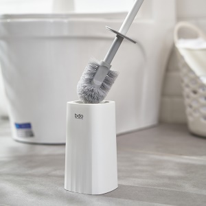 Brosse de toilette à long manche deux pièces en laine douce suspension murale