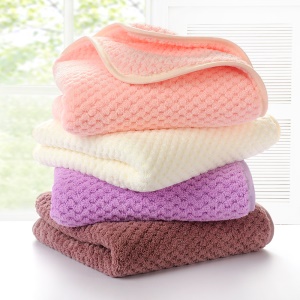 Serviette  tricotée en chaîne en velours