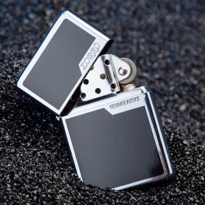ZORRO briquet boîtier en cuivre  80g