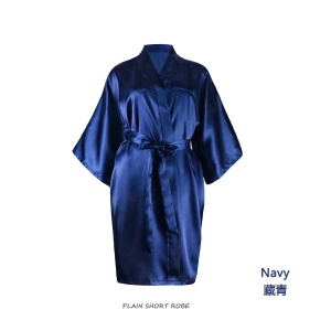 Robe de nuit sexy et courte  en soie