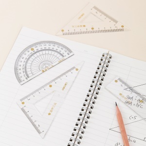 Deli Kit de 4 règles (règle de 15cm + règle triangulaire isocèle + règle triangulaire à angle droit + rapporteur)