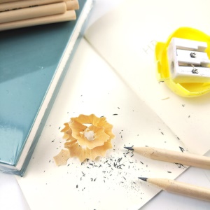 Crayon HB en bois, boite 50 pièces