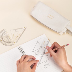 Deli Kit de 4 règles (règle de 15cm + règle triangulaire isocèle + règle triangulaire à angle droit + rapporteur)