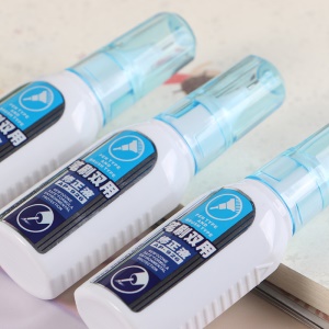 Fluide correcteur avec pointe en acier Écologique et non toxique