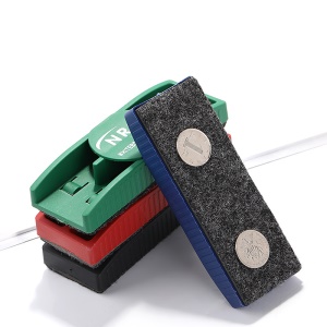 Effacoir  magnétique en plastique pour tableau noir et blanc