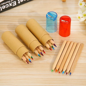 Ensemble de 12 crayons de couleurs hexagonal  en bois écologiques