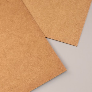Coupure de rouleaux de Papier kraft à double face vierge