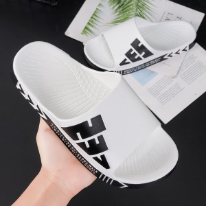 Babouches pour hommes légers et antidérapants