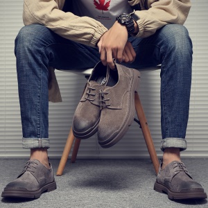 Chaussures en cuir véritable avec semelle antidérapante