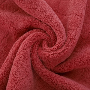 Serviettes en velours de corail ensemble de deux pièces doux et absorbant l'eau