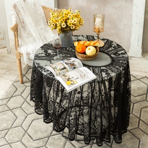 Nappe de table en dentelle noire