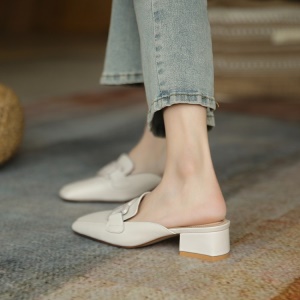 Mules chaussures à la mode femmes avec talon moyen et épais