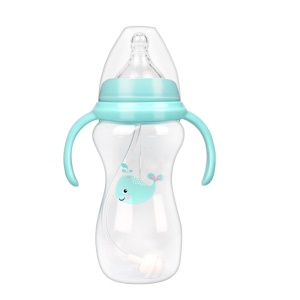 Biberon en plastique  300ml avec poignée