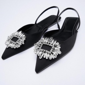 Chaussures  à talon à bout  plat pour femmes chaussures de cérémonie