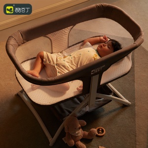Berceau en fer pliable pour bébé