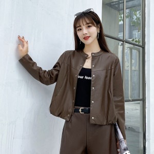 Manteau en cuir pour femmes en cuir PU avec boutonnage simple