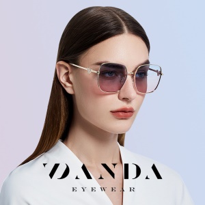 Lunettes de soleil polarisées pour femmes avec grande cadre