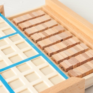 Jouet d'échecs solo en bois avec tiroir pour développer l'intelligence