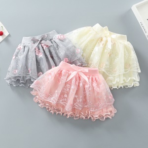 Jupe courte pour fille