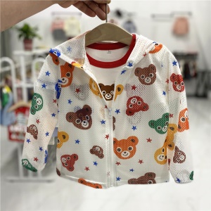 Manteau enfant avec capuche respirant