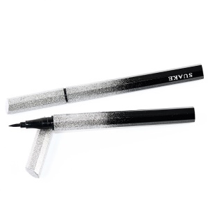 Eyeliner étanche et résistant à l'huile