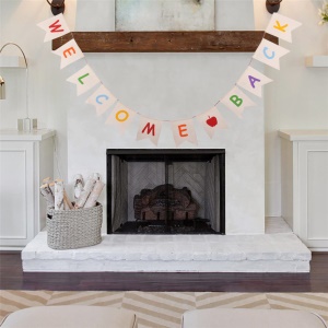 Drapeau de fête à monogramme en toile de jute