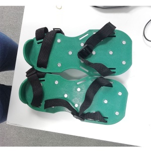 Chaussures à crampons de 4,2CM pour le décollage du gazon