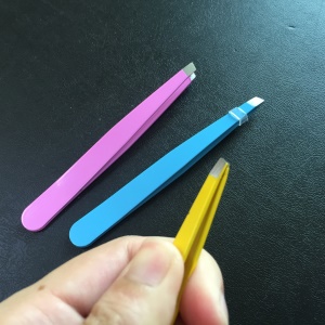 Porte-sourcils en acier inoxydable
