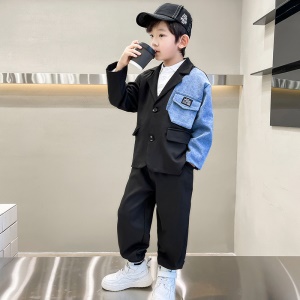 Costume pour garçon