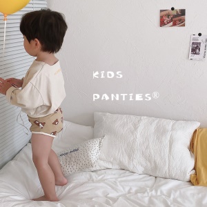 Culotte enfant en coton avec dessin animé ours et lapin
