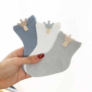 Chaussettes néonatales en coton respirant