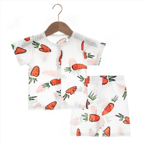 Ensemble de vêtements pour bébés (T-shirt avec boutons et col rond + short) en coton