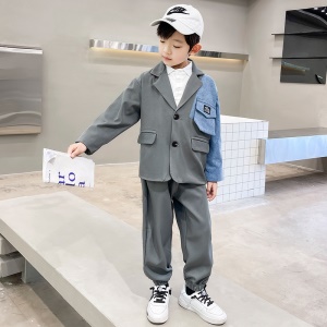 Costume pour garçon