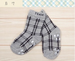 chaussettes pour enfants Respirant avec petit plaid