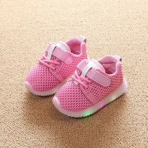 Chaussures casual pour enfants semelle souple respirant avec LED lumière