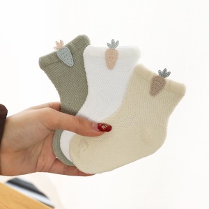 Chaussettes néonatales en coton respirant