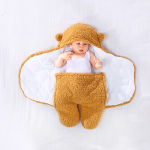 Couverture envoloppante bébé en coton imitation velours d'agneau