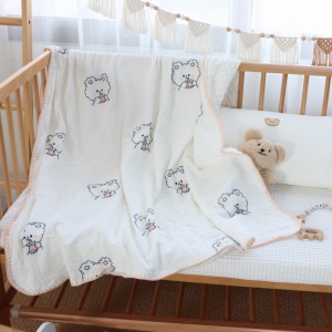 Couverture bébé en coton brodé